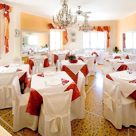 Hotel Gabbiano Alassio Exterior photo